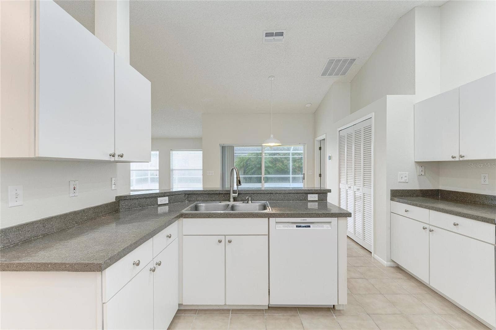 4515 50TH DRIVE W, Bradenton, FL 34210