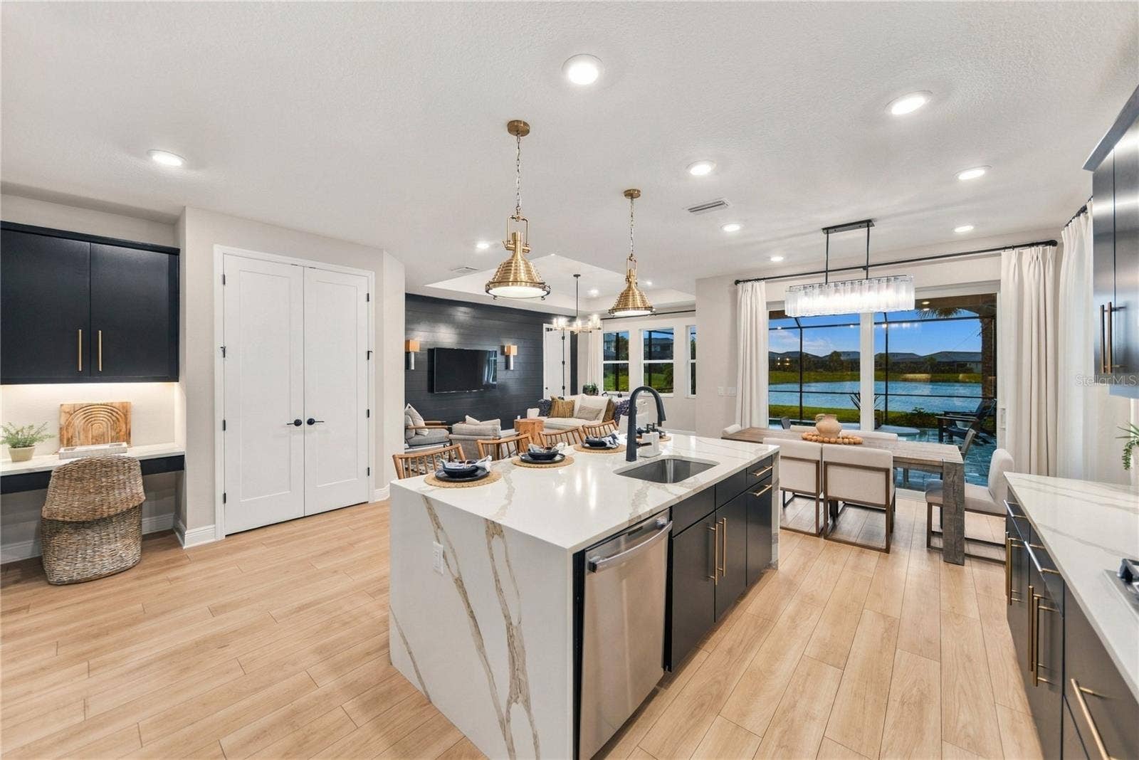 4719 WINSOME WAY, Lakewood Ranch, FL 34211 4719 WINSOME WAY, Lakewood Ranch, FL 34211