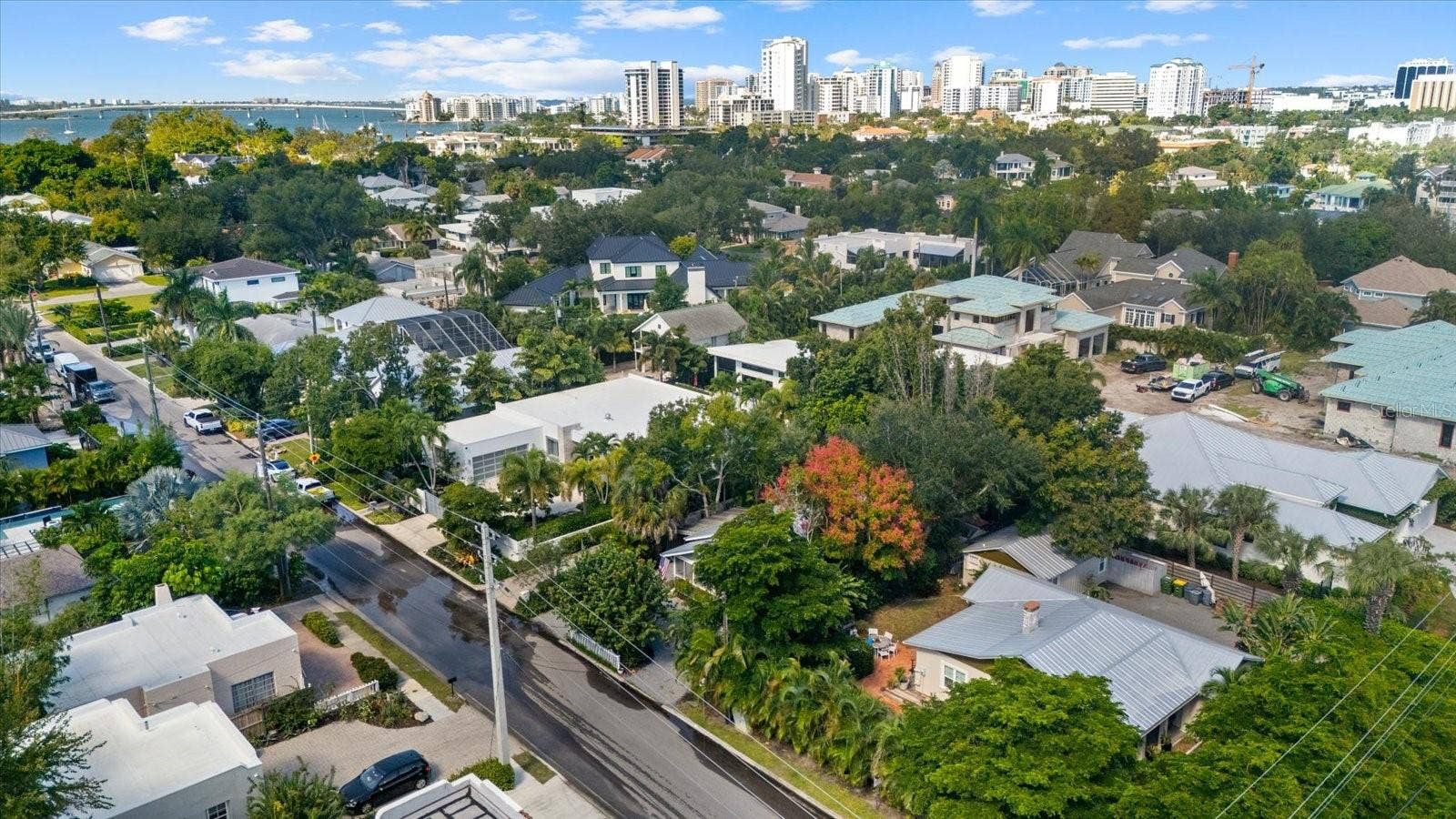 1777 ALTA VISTA STREET, Sarasota, FL 34236 1777 ALTA VISTA STREET, Sarasota, FL 34236
