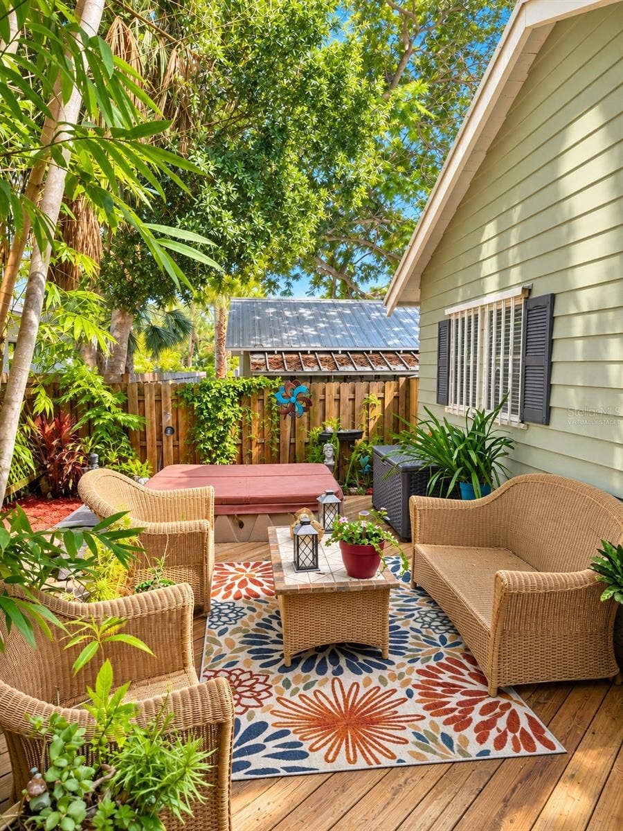 1777 ALTA VISTA STREET, Sarasota, FL 34236 Backyard Porch - Virtually Staged