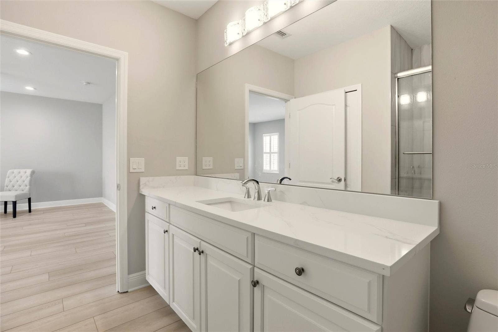 8142 MIRAMAR WAY, Lakewood Ranch, FL 34202