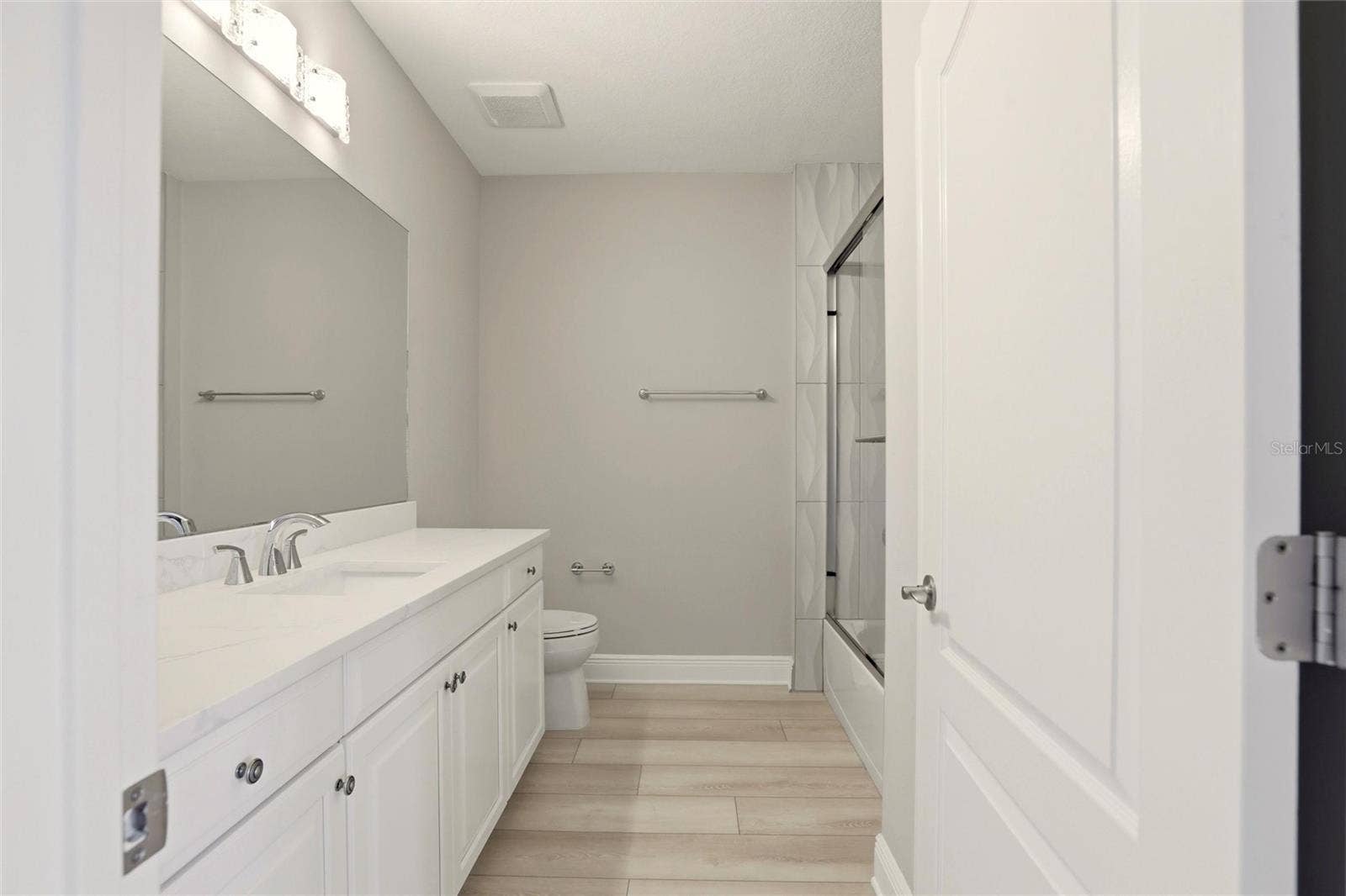 8142 MIRAMAR WAY, Lakewood Ranch, FL 34202