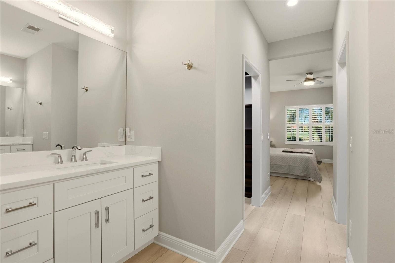 8142 MIRAMAR WAY, Lakewood Ranch, FL 34202