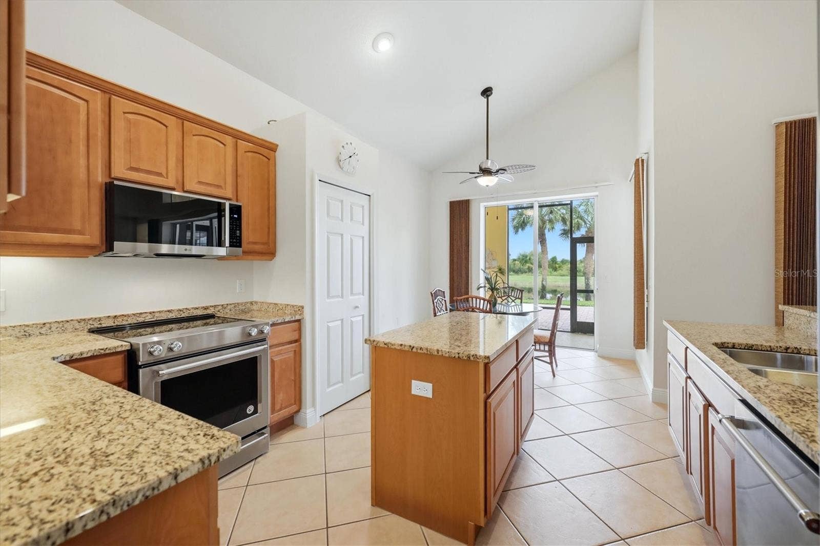 23901 WAVERLY CIRCLE, Venice, FL 34293 23901 WAVERLY CIRCLE, Venice, FL 34293