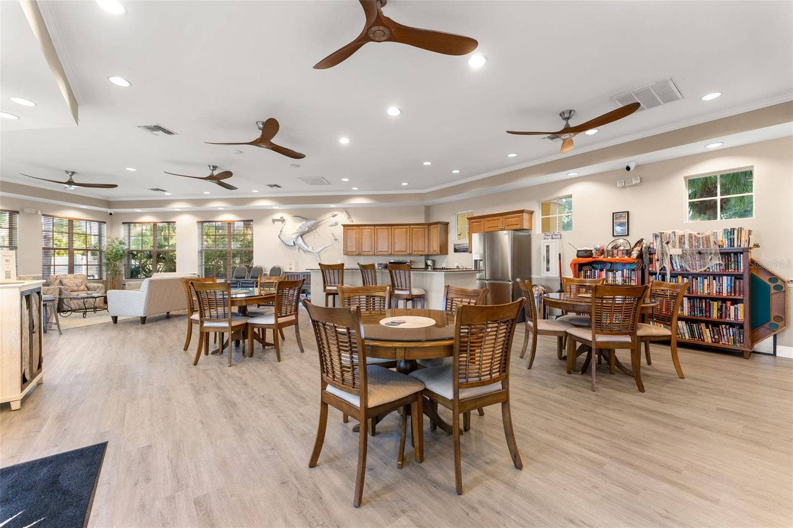610 RIVIERA DUNES WAY, #602, Palmetto, FL 34221