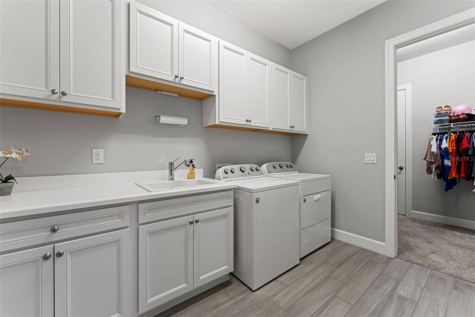 12111 BLUE HILL TRAIL, Bradenton, FL 34211 12111 BLUE HILL TRAIL, Bradenton, FL 34211