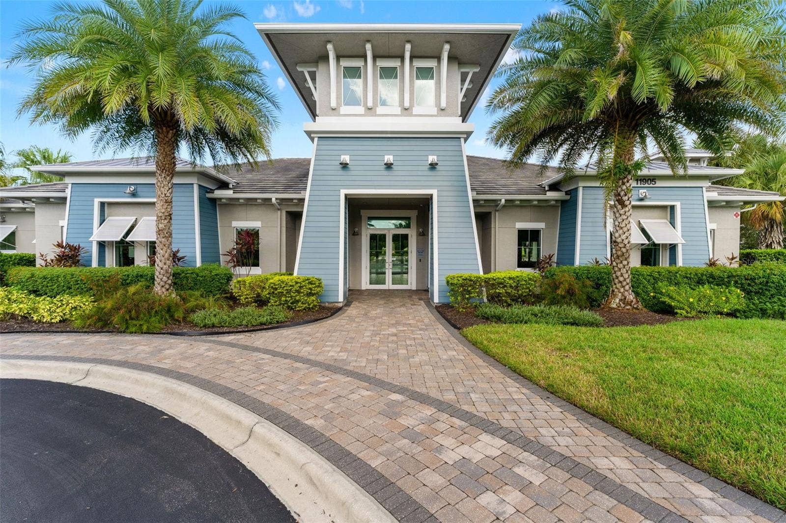 12111 BLUE HILL TRAIL, Bradenton, FL 34211 12111 BLUE HILL TRAIL, Bradenton, FL 34211