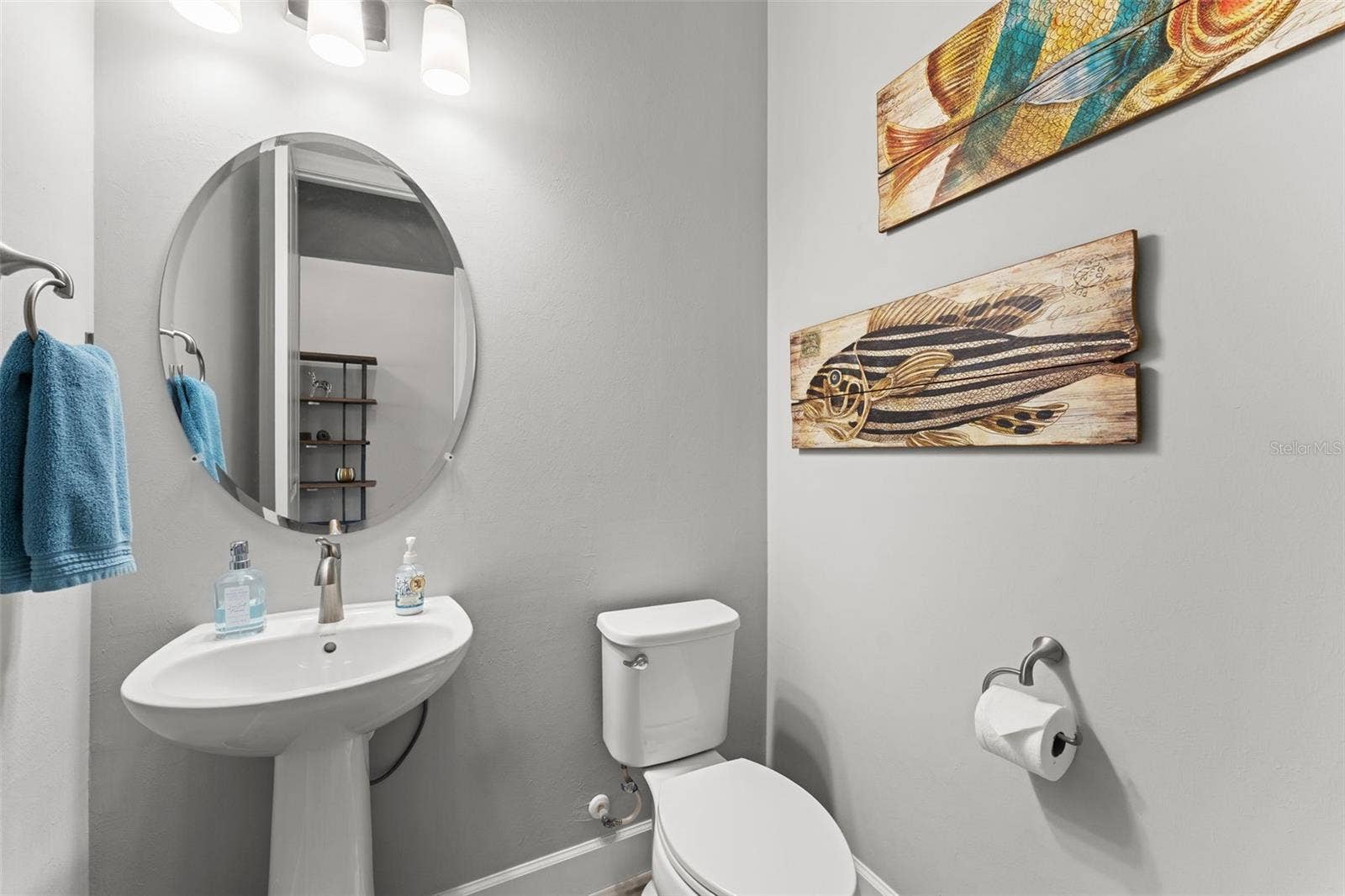 12111 BLUE HILL TRAIL, Bradenton, FL 34211 12111 BLUE HILL TRAIL, Bradenton, FL 34211