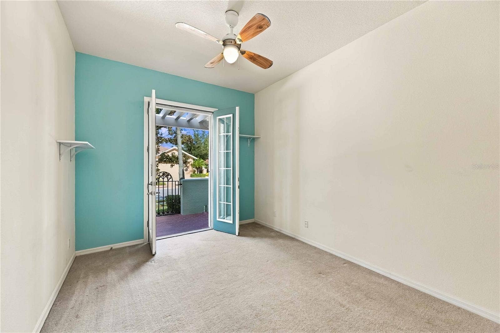 7311 EMMA ROAD, Bradenton, FL 34209