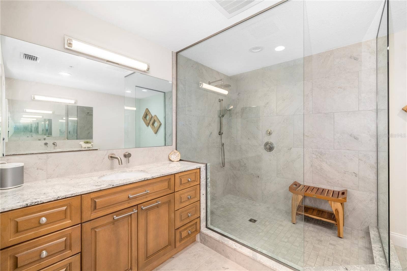 610 RIVIERA DUNES WAY, #503, Palmetto, FL 34221 610 RIVIERA DUNES WAY, #503, Palmetto, FL 34221