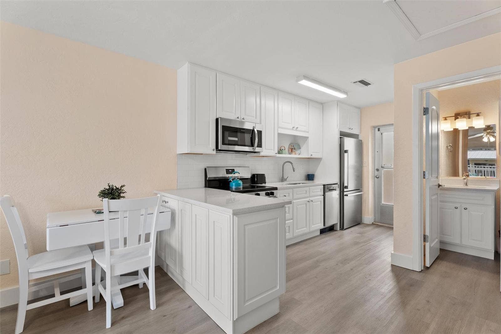 5830 MIDNIGHT PASS ROAD, #8, Sarasota, FL 34242 5830 MIDNIGHT PASS ROAD, #8, Sarasota, FL 34242