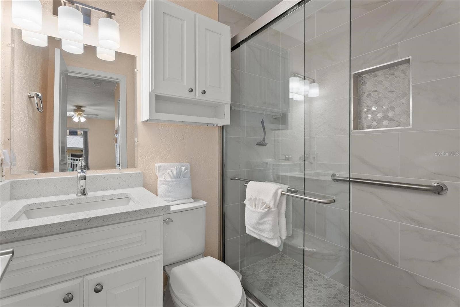 5830 MIDNIGHT PASS ROAD, #8, Sarasota, FL 34242 5830 MIDNIGHT PASS ROAD, #8, Sarasota, FL 34242