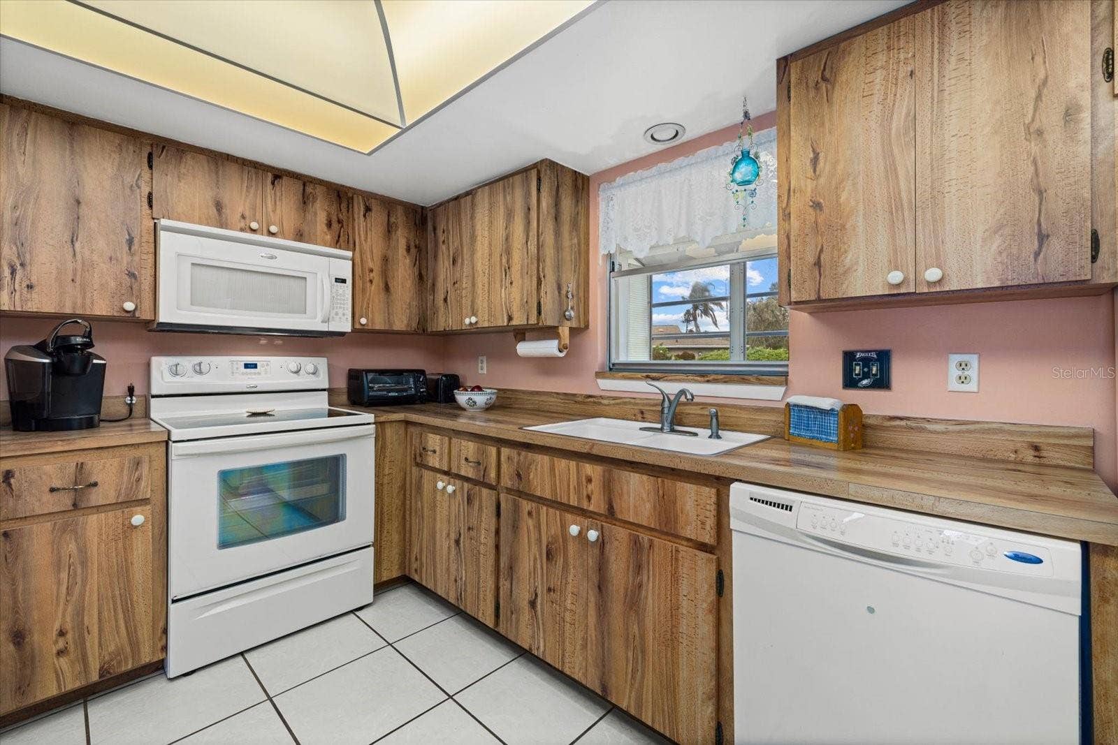 2913 CAPTIVA GARDENS DRIVE, #2, Sarasota, FL 34231