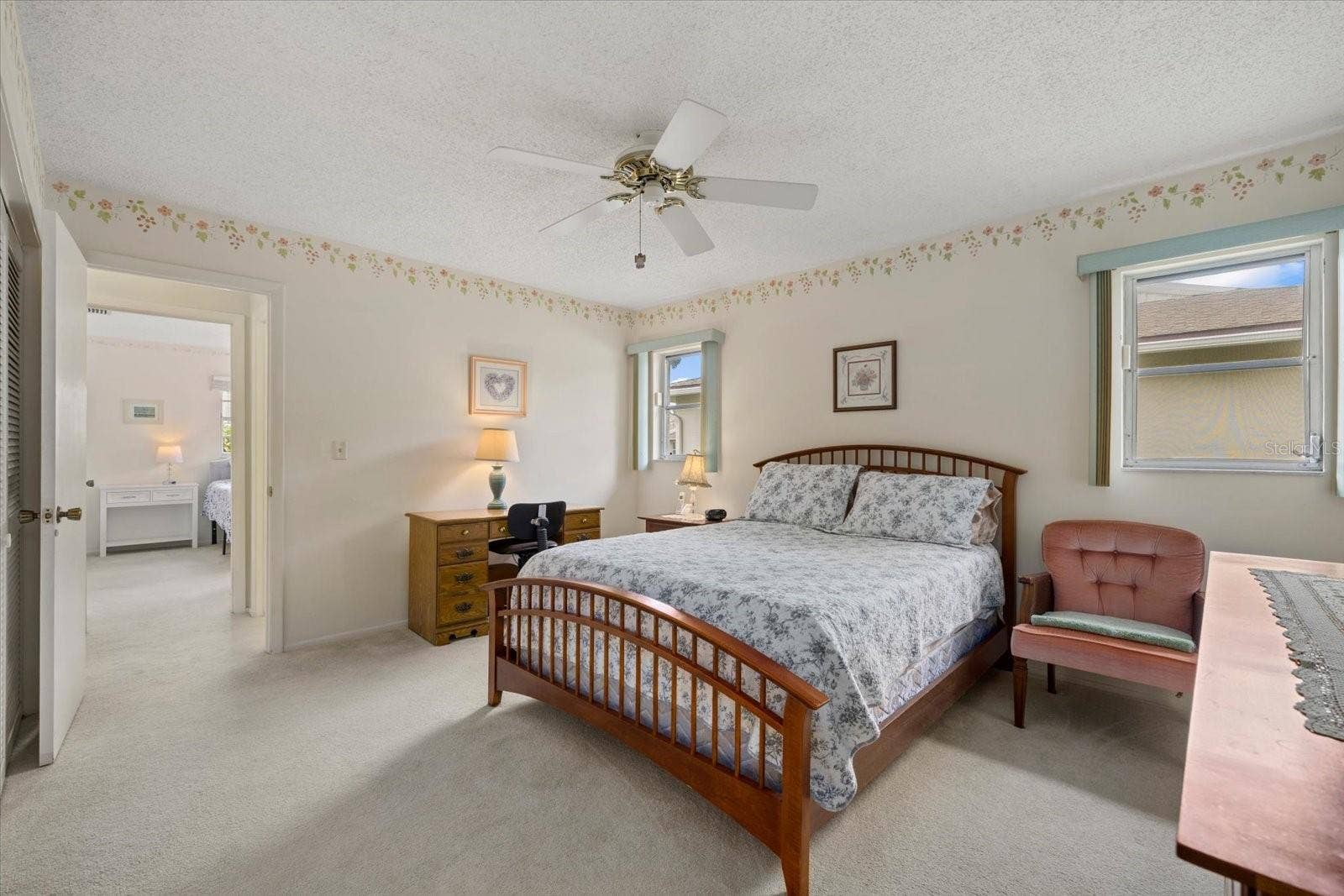 2913 CAPTIVA GARDENS DRIVE, #2, Sarasota, FL 34231