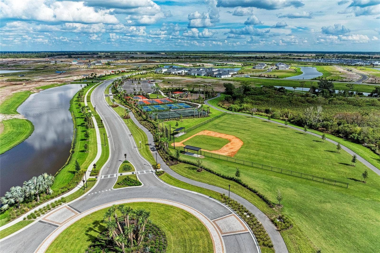 18211 THISTLEBERRY PLACE, Lakewood Ranch, FL 34211 18211 THISTLEBERRY PLACE, Lakewood Ranch, FL 34211