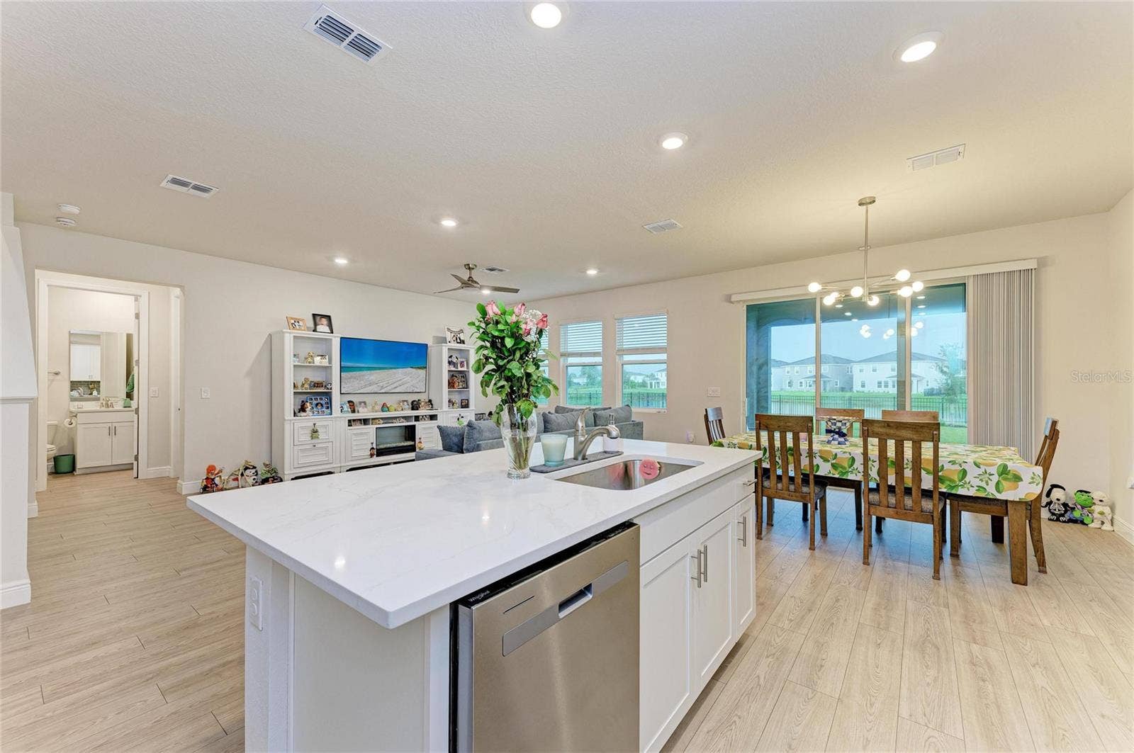 18211 THISTLEBERRY PLACE, Lakewood Ranch, FL 34211 18211 THISTLEBERRY PLACE, Lakewood Ranch, FL 34211