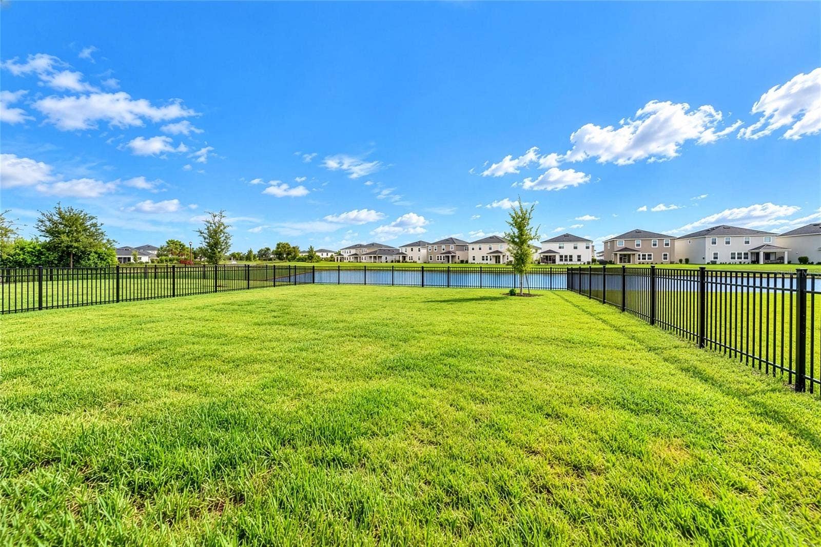 18211 THISTLEBERRY PLACE, Lakewood Ranch, FL 34211 18211 THISTLEBERRY PLACE, Lakewood Ranch, FL 34211