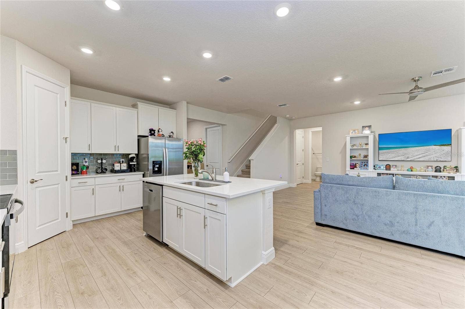 18211 THISTLEBERRY PLACE, Lakewood Ranch, FL 34211 18211 THISTLEBERRY PLACE, Lakewood Ranch, FL 34211