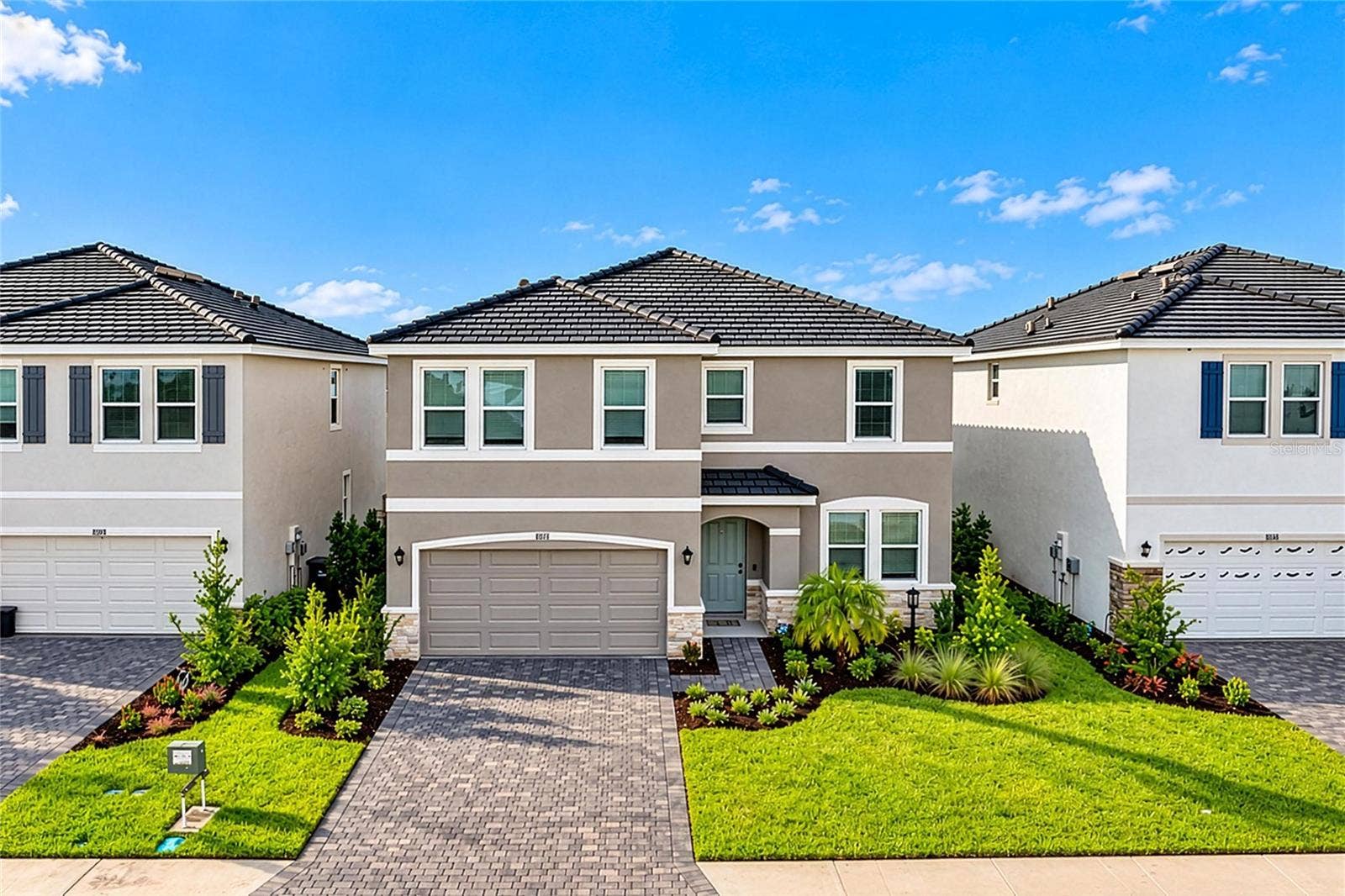 18211 THISTLEBERRY PLACE, Lakewood Ranch, FL 34211 Welcome Home!