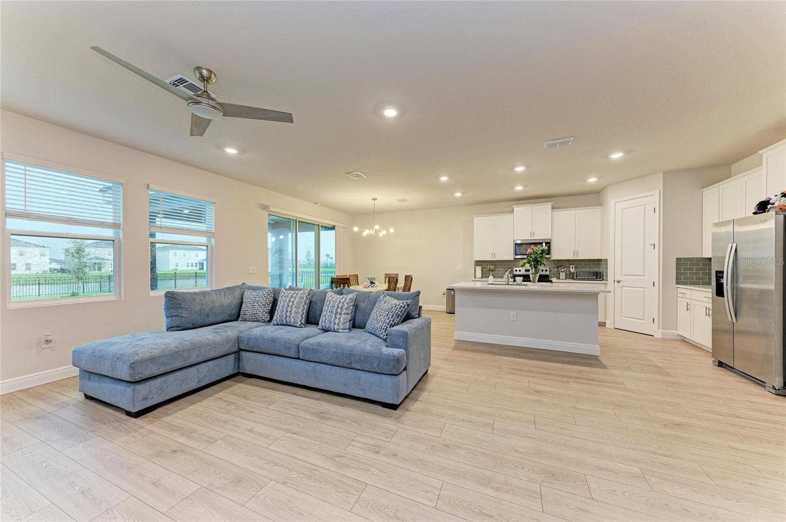 18211 THISTLEBERRY PLACE, Lakewood Ranch, FL 34211 18211 THISTLEBERRY PLACE, Lakewood Ranch, FL 34211
