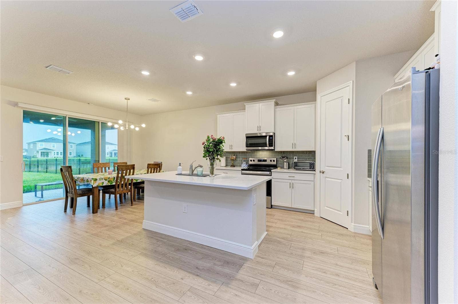 18211 THISTLEBERRY PLACE, Lakewood Ranch, FL 34211 18211 THISTLEBERRY PLACE, Lakewood Ranch, FL 34211