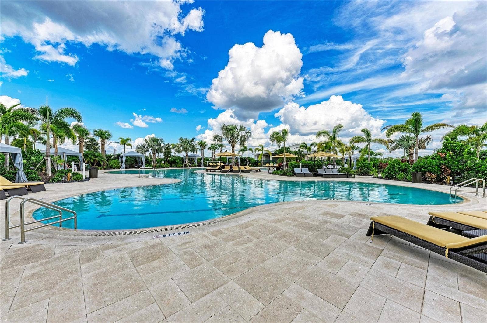 18211 THISTLEBERRY PLACE, Lakewood Ranch, FL 34211 18211 THISTLEBERRY PLACE, Lakewood Ranch, FL 34211
