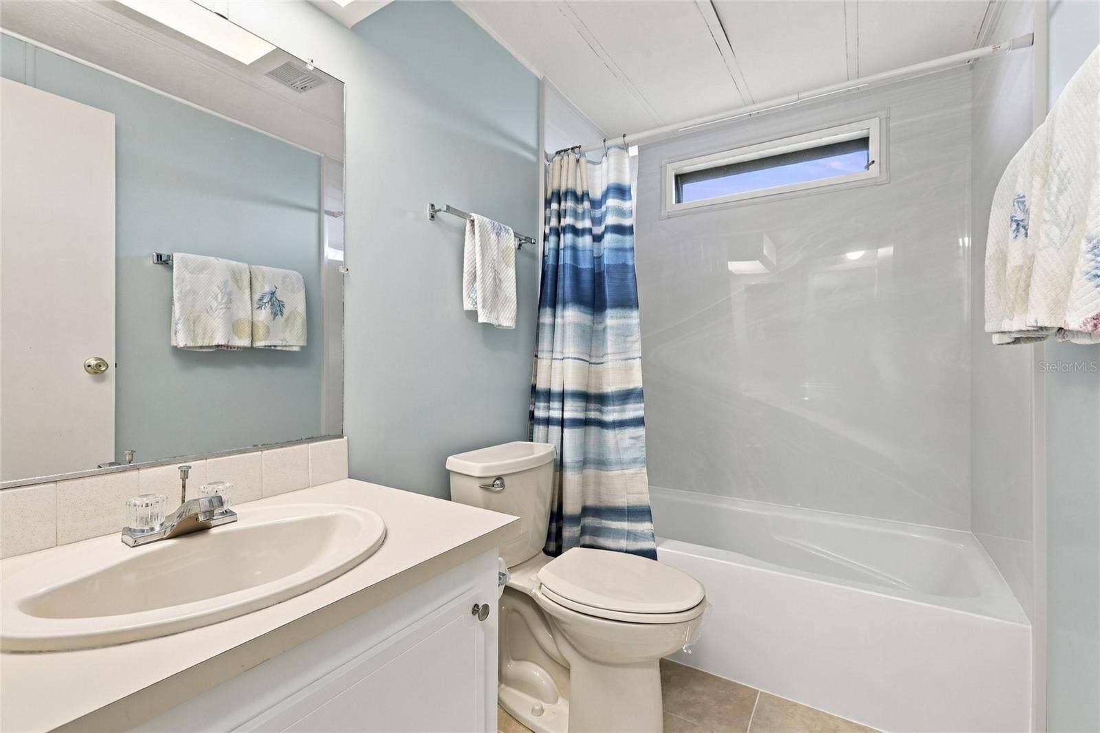 266 CAMELOT DRIVE, Nokomis, FL 34275 266 CAMELOT DRIVE, Nokomis, FL 34275