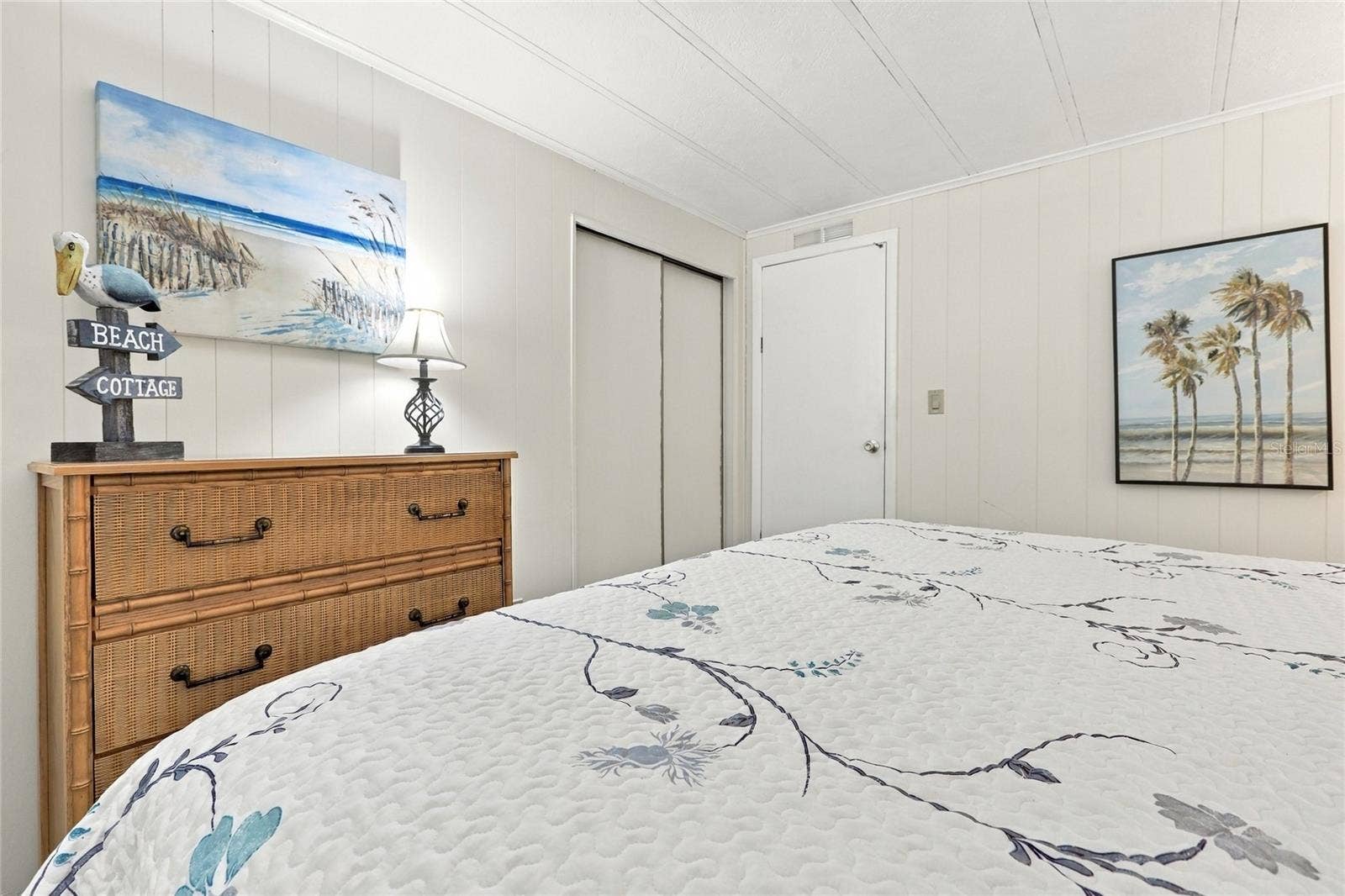 266 CAMELOT DRIVE, Nokomis, FL 34275 266 CAMELOT DRIVE, Nokomis, FL 34275