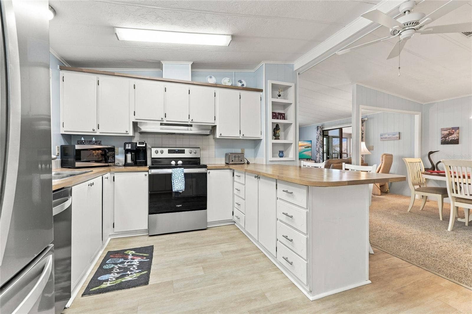 266 CAMELOT DRIVE, Nokomis, FL 34275 266 CAMELOT DRIVE, Nokomis, FL 34275