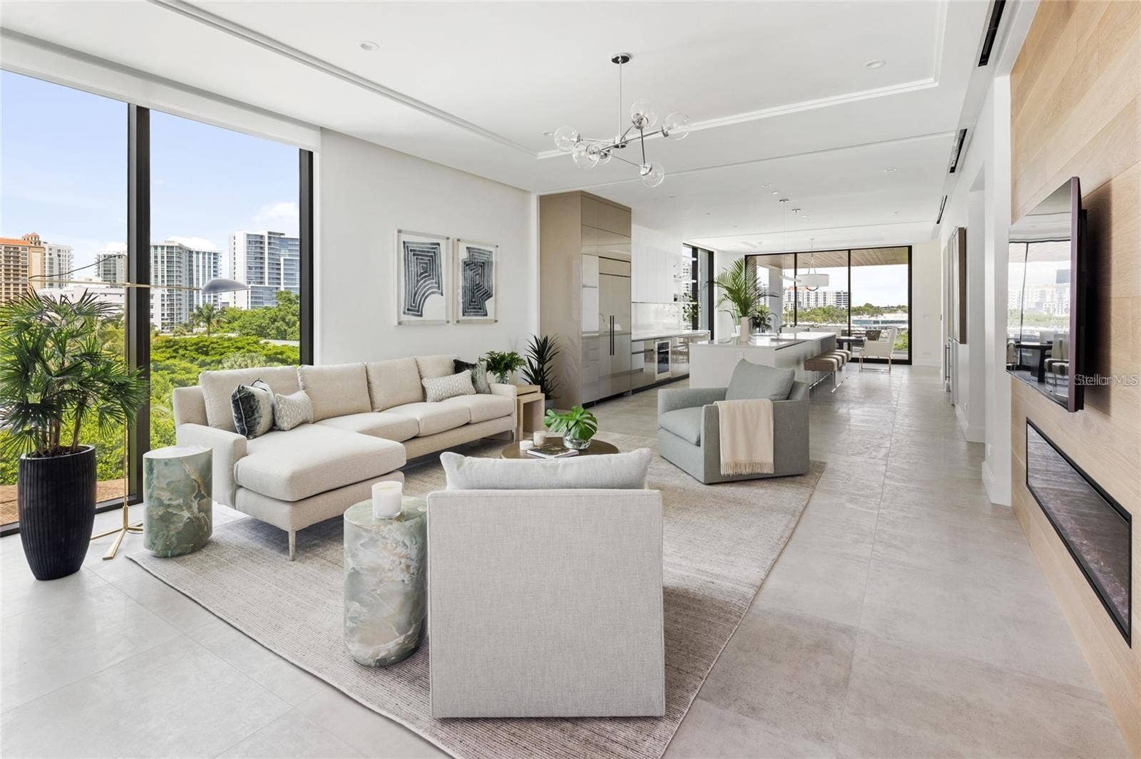 509 GOLDEN GATE POINT, #3, Sarasota, FL 34236