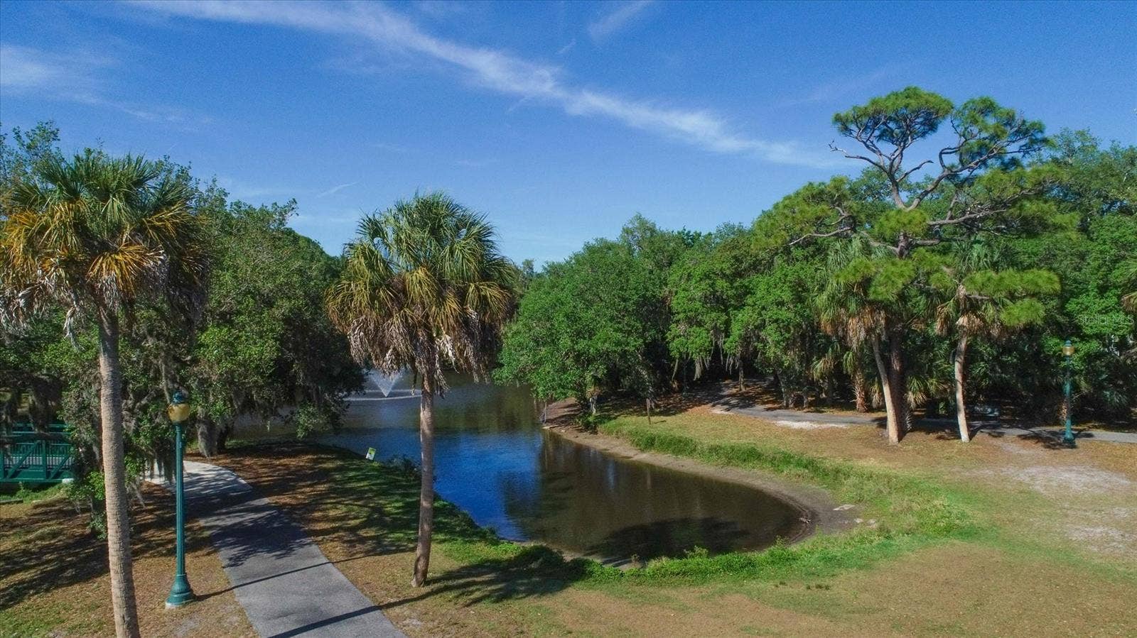 2533 HAWTHORNE STREET, Sarasota, FL 34239 2533 HAWTHORNE STREET, Sarasota, FL 34239