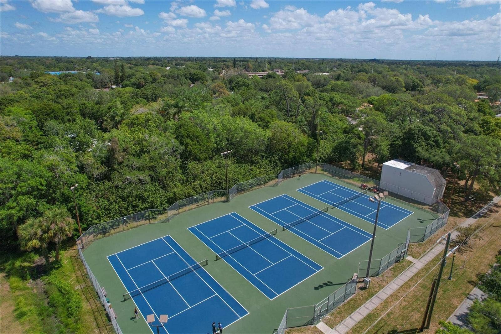 2533 HAWTHORNE STREET, Sarasota, FL 34239 2533 HAWTHORNE STREET, Sarasota, FL 34239