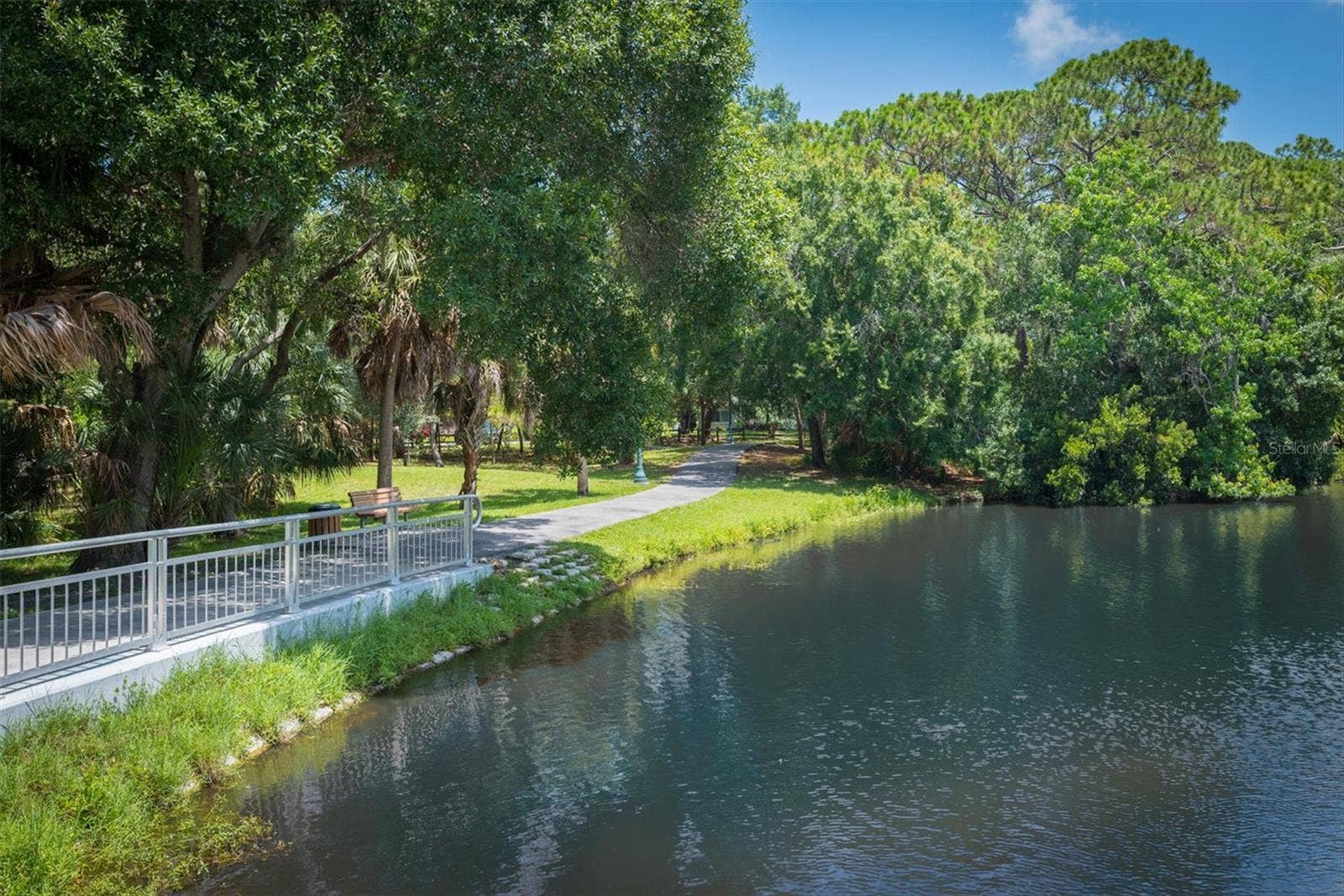 2533 HAWTHORNE STREET, Sarasota, FL 34239 2533 HAWTHORNE STREET, Sarasota, FL 34239