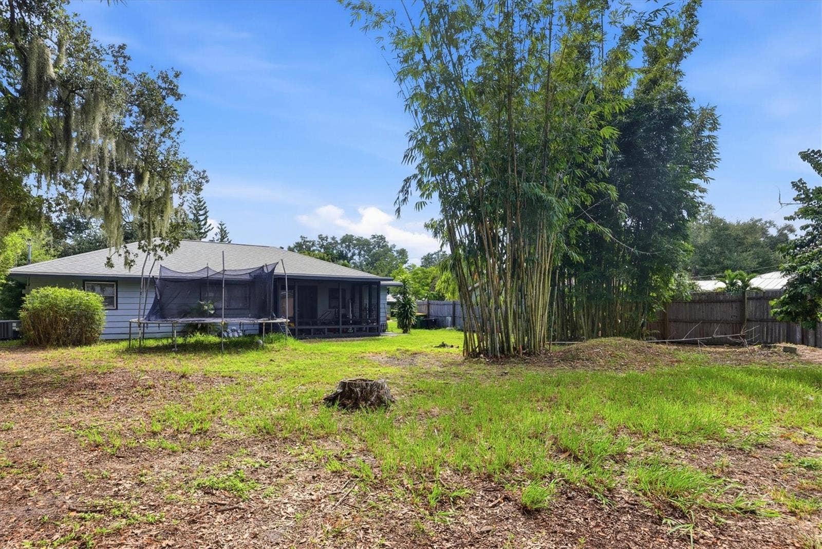 2533 HAWTHORNE STREET, Sarasota, FL 34239 2533 HAWTHORNE STREET, Sarasota, FL 34239