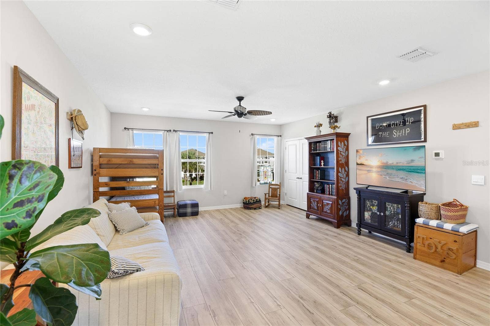 2214 MARSH HARBOUR LOOP, Bradenton, FL 34208 2nd Level Loft