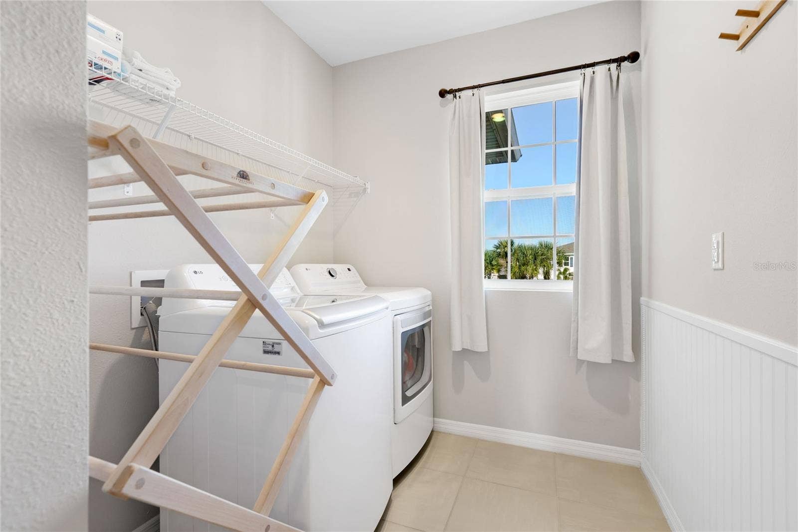 2214 MARSH HARBOUR LOOP, Bradenton, FL 34208 2nd Level Laundry Room