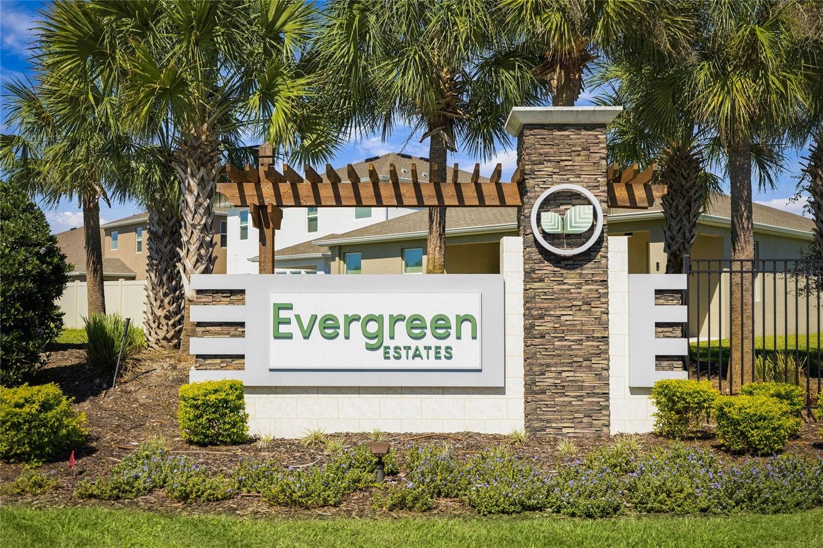2214 MARSH HARBOUR LOOP, Bradenton, FL 34208 ~ Evergreen Estates ~