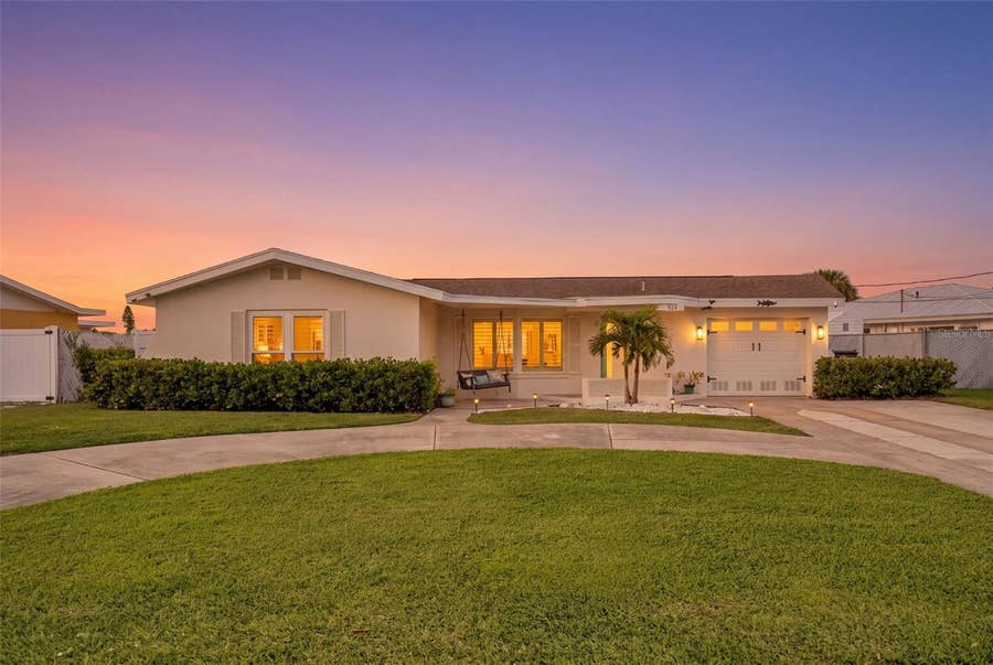 Property photo for 924 ARLINGTON ROAD, Palmetto, FL