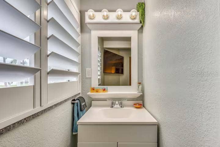 924 ARLINGTON ROAD, Palmetto, FL 34221