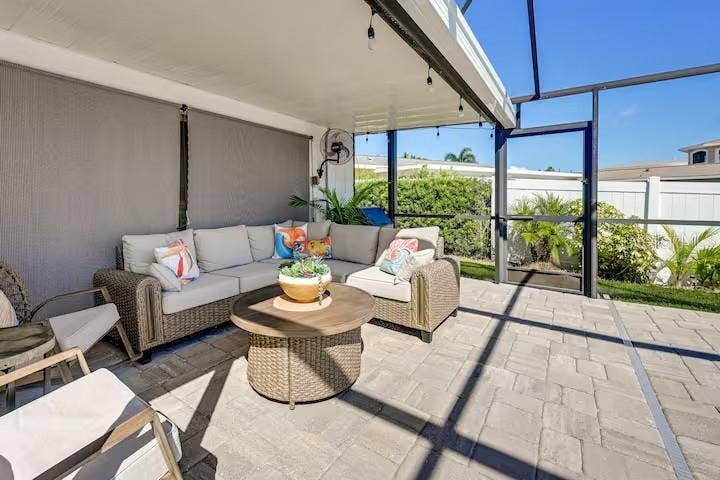 924 ARLINGTON ROAD, Palmetto, FL 34221
