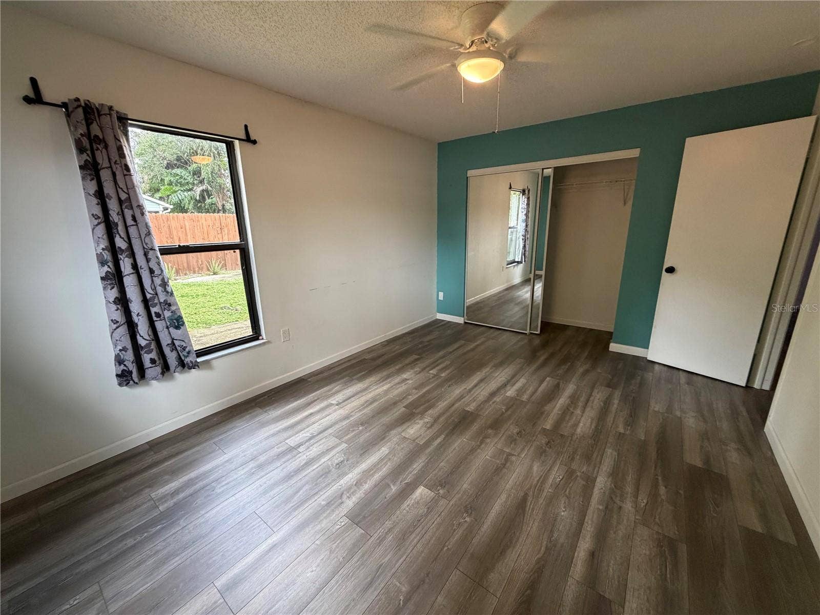 2006 7TH AVENUE W, #B, Bradenton, FL 34205 2006 7TH AVENUE W, #B, Bradenton, FL 34205