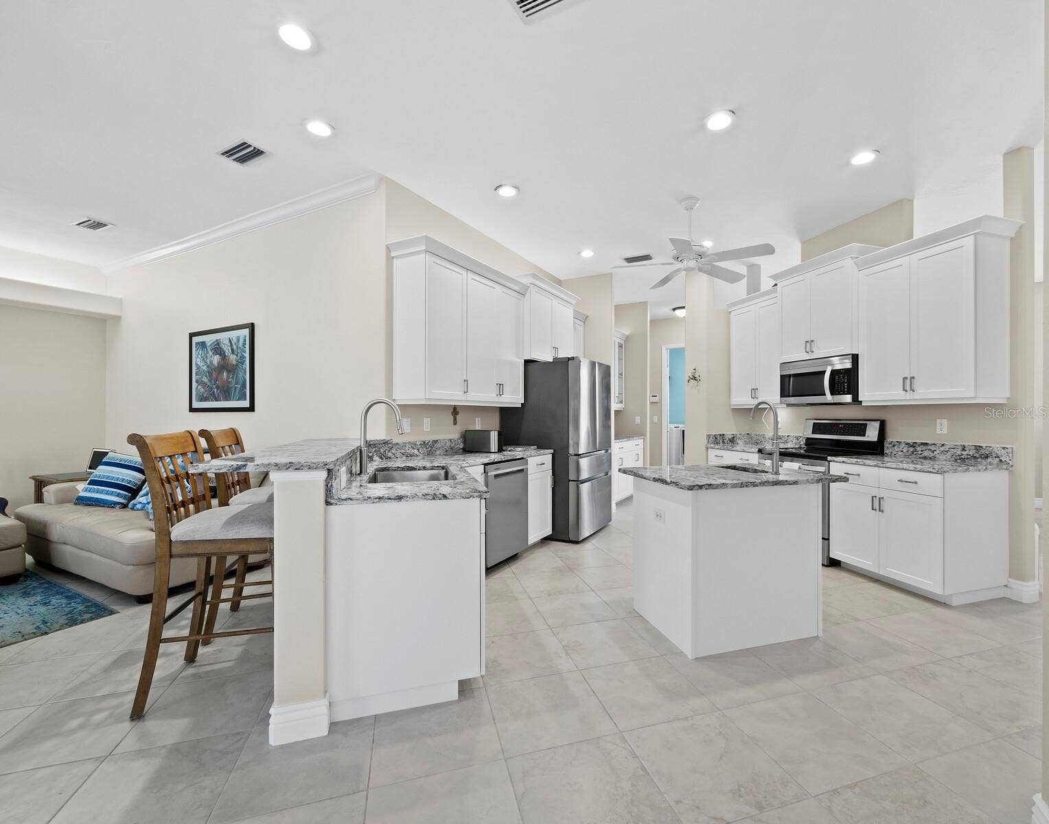 6643 BUTLERS CREST DRIVE, Bradenton, FL 34203 6643 BUTLERS CREST DRIVE, Bradenton, FL 34203