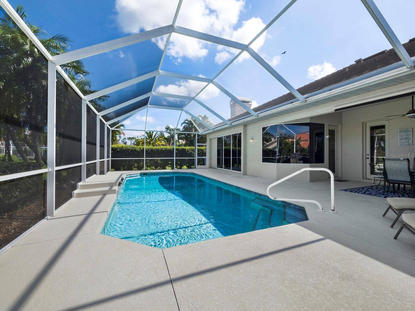 6643 BUTLERS CREST DRIVE, Bradenton, FL 34203 6643 BUTLERS CREST DRIVE, Bradenton, FL 34203