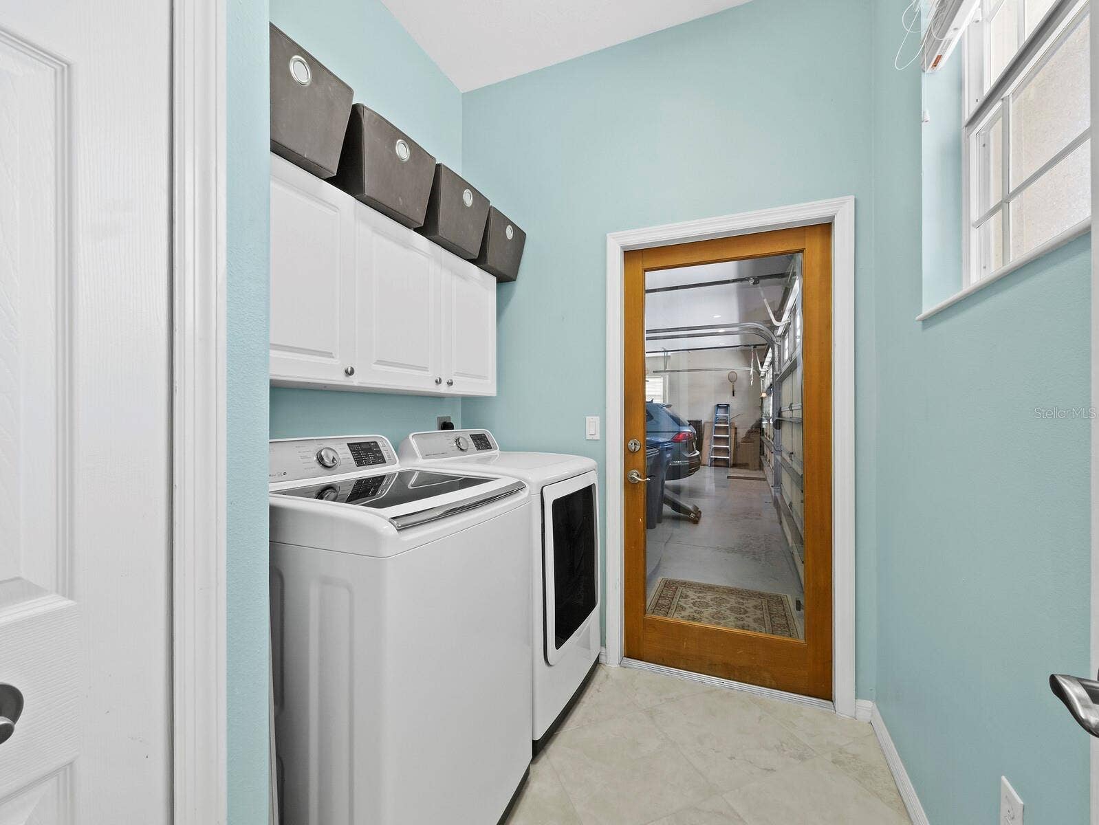6643 BUTLERS CREST DRIVE, Bradenton, FL 34203 6643 BUTLERS CREST DRIVE, Bradenton, FL 34203
