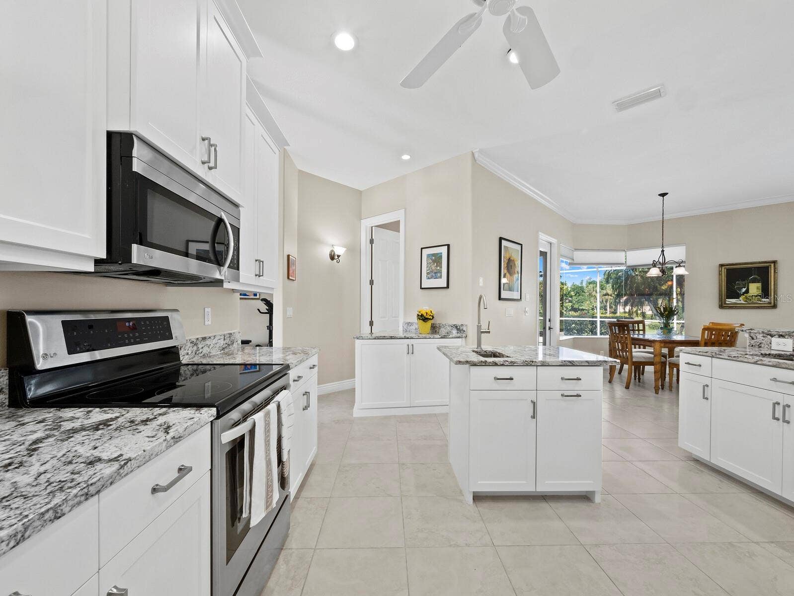 6643 BUTLERS CREST DRIVE, Bradenton, FL 34203 6643 BUTLERS CREST DRIVE, Bradenton, FL 34203