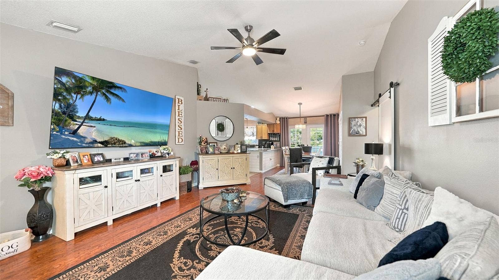 6618 68TH STREET E, Bradenton, FL 34203 6618 68TH STREET E, Bradenton, FL 34203