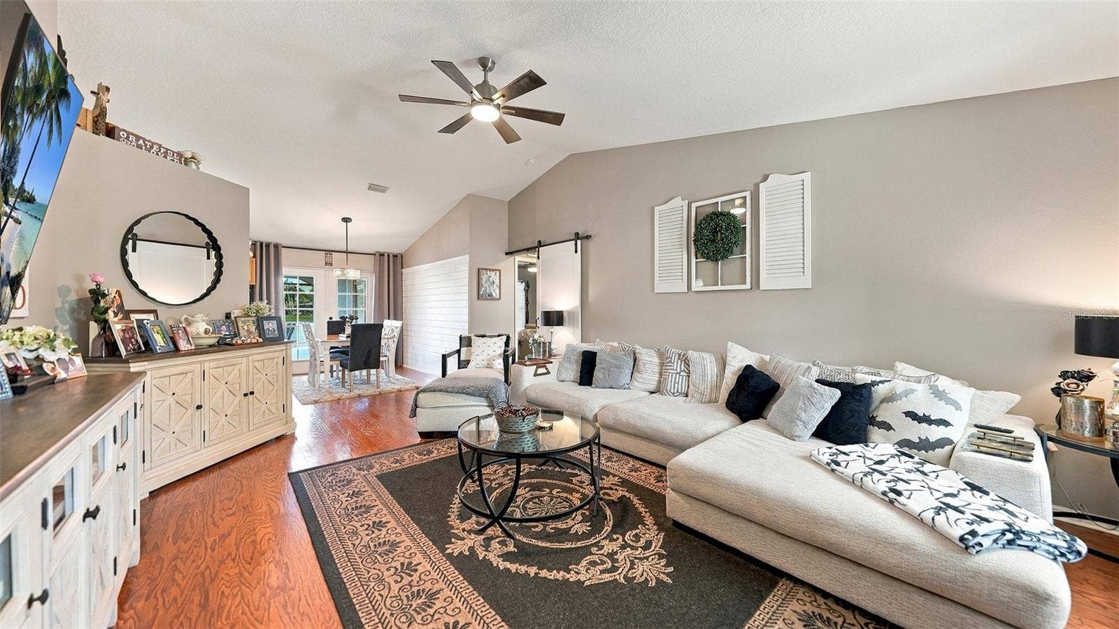 6618 68TH STREET E, Bradenton, FL 34203 6618 68TH STREET E, Bradenton, FL 34203