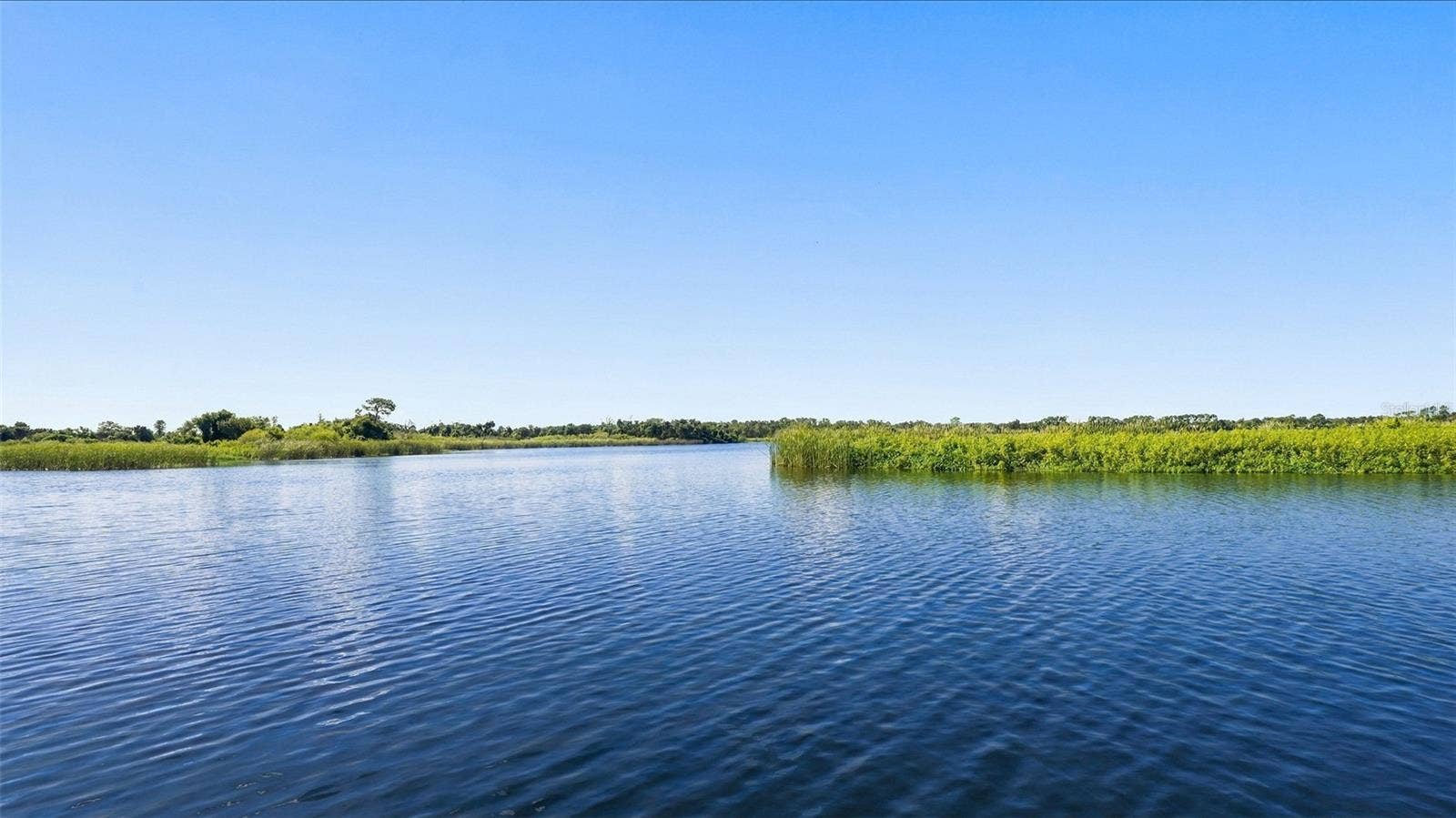 6618 68TH STREET E, Bradenton, FL 34203 6618 68TH STREET E, Bradenton, FL 34203