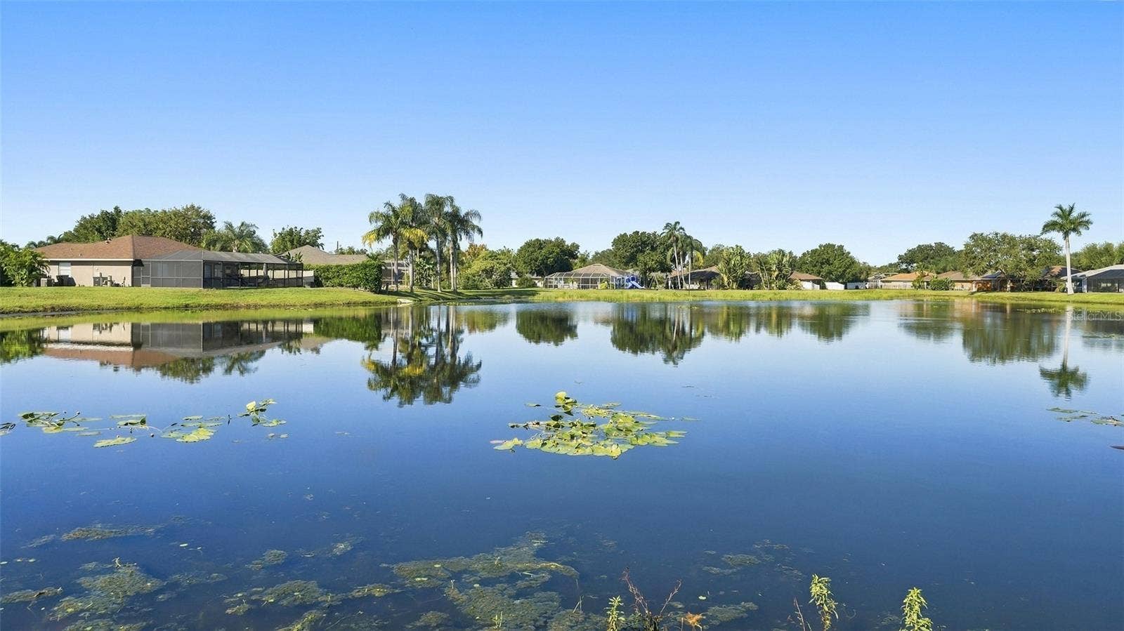 6618 68TH STREET E, Bradenton, FL 34203 6618 68TH STREET E, Bradenton, FL 34203