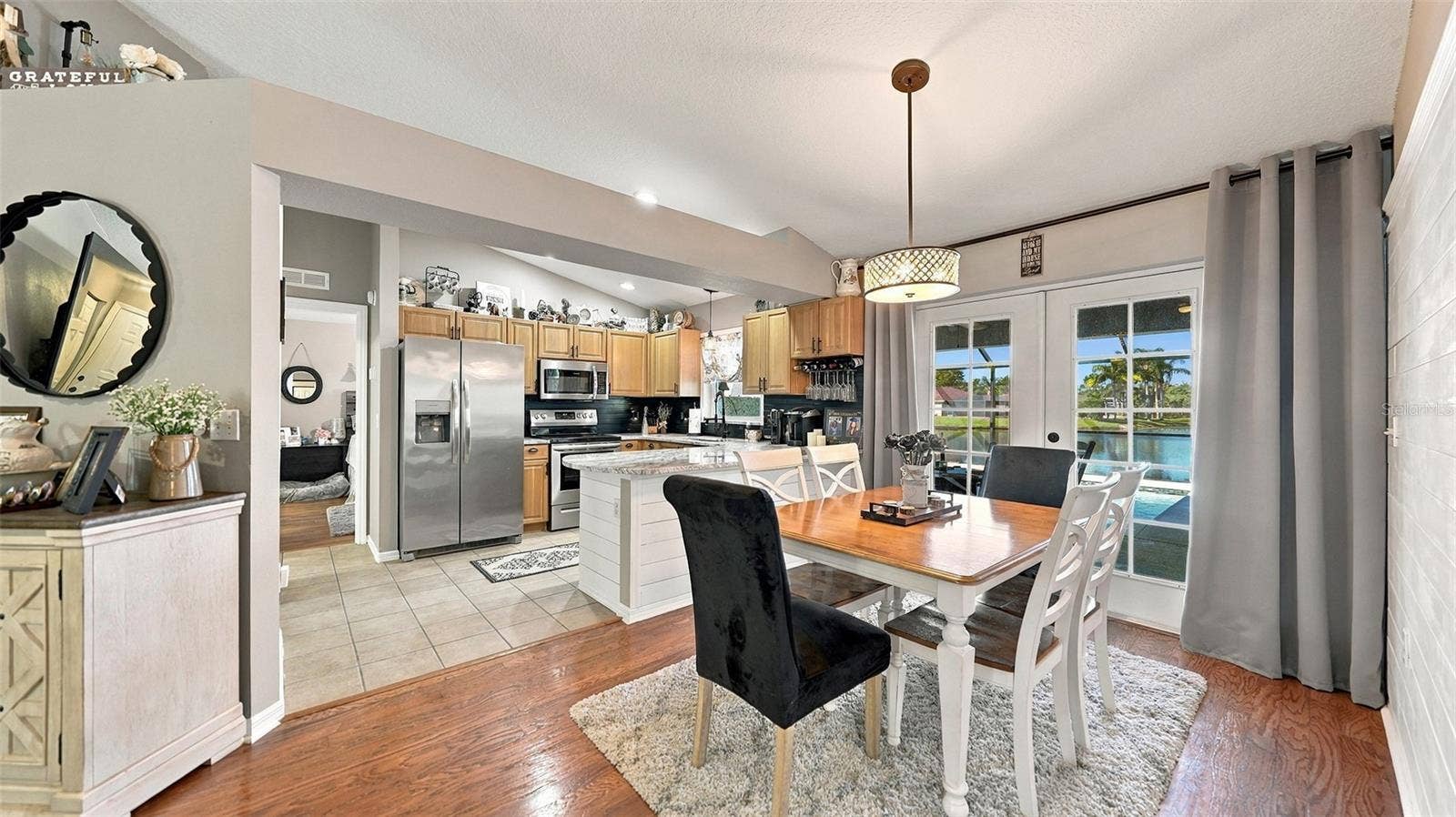 6618 68TH STREET E, Bradenton, FL 34203 6618 68TH STREET E, Bradenton, FL 34203